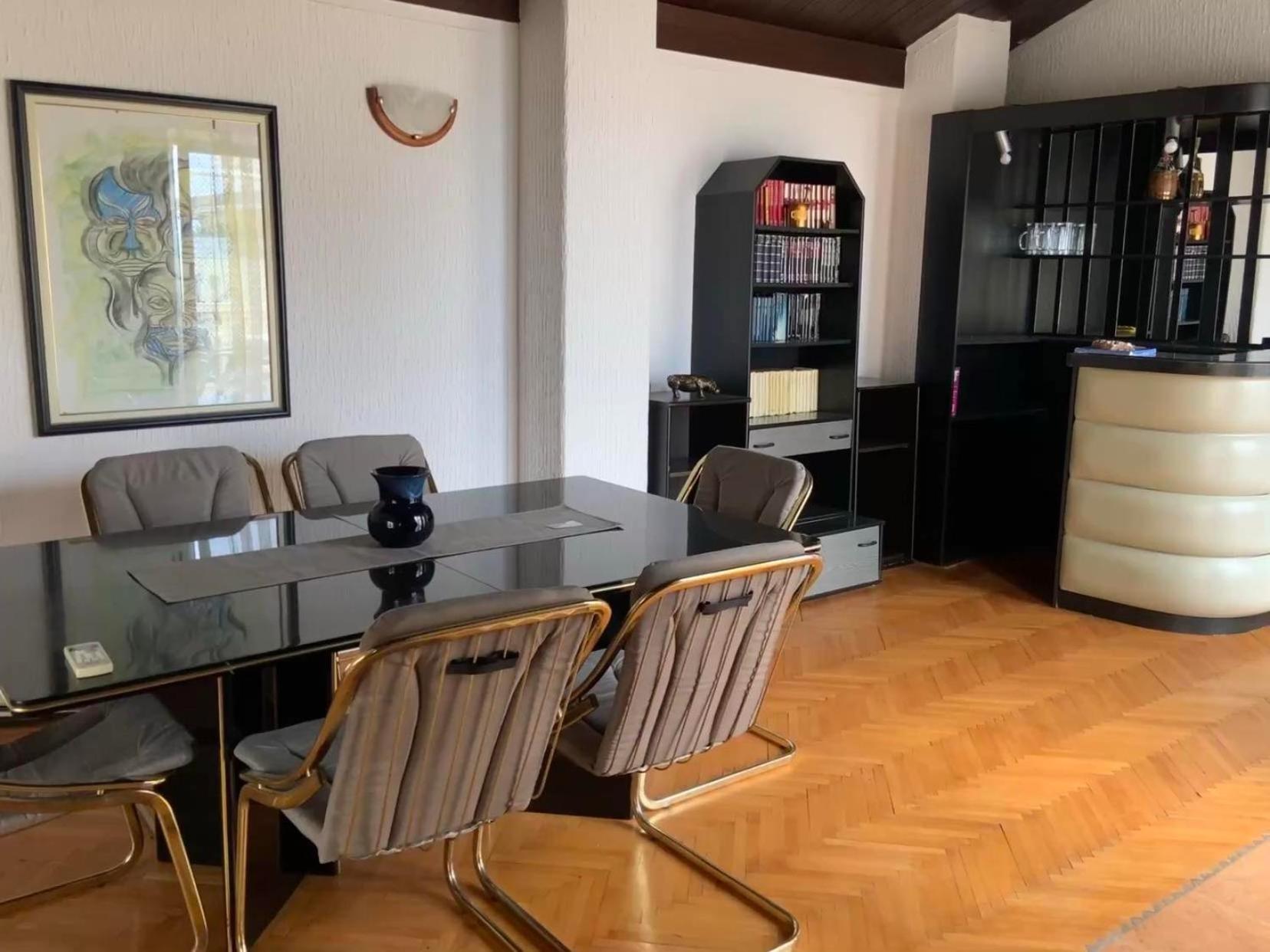 Apartments Dunja 스베티스테판 외부 사진